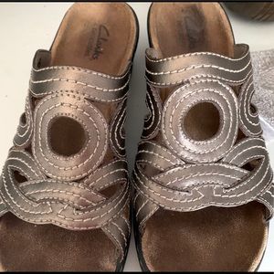 Pewter wedge Sandal.